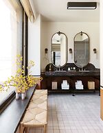 Downtown Los Angeles Proper Hotel, a Member of Design Hotels