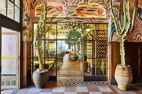 Downtown Los Angeles Proper Hotel, a Member of Design Hotels