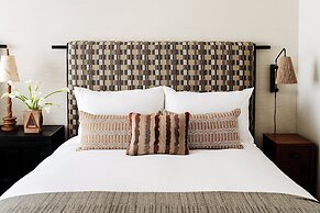 Downtown Los Angeles Proper Hotel, a Member of Design Hotels