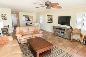 SEA Haven 212 [3/2.5] Free Activities! & Oceanfront Wifi Pool