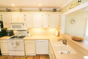 SEA Haven 212 [3/2.5] Free Activities! & Oceanfront Wifi Pool
