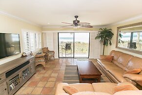 SEA Haven 212 [3/2.5] Free Activities! & Oceanfront Wifi Pool