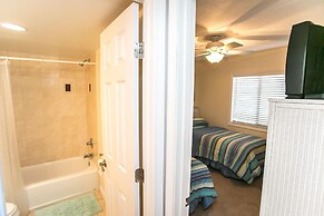 SEA Haven 515 [2/2] Free Activities! & Oceanfront Wifi Pool