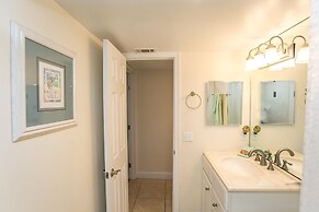 SEA Haven 515 [2/2] Free Activities! & Oceanfront Wifi Pool