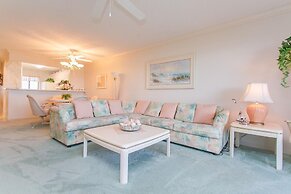 SEA Haven 520 [2/2.5] Free Activities! & Oceanfront Wifi Pool