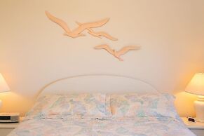SEA Haven 520 [2/2.5] Free Activities! & Oceanfront Wifi Pool