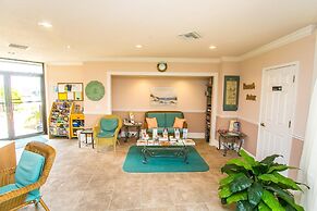 SEA Haven 520 [2/2.5] Free Activities! & Oceanfront Wifi Pool