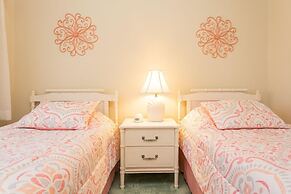 SEA Haven 520 [2/2.5] Free Activities! & Oceanfront Wifi Pool