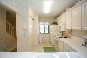 SEA Haven 520 [2/2.5] Free Activities! & Oceanfront Wifi Pool