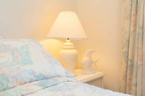 SEA Haven 520 [2/2.5] Free Activities! & Oceanfront Wifi Pool