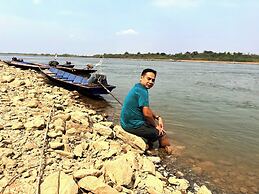 Nokhuuk's House at Rimkhong