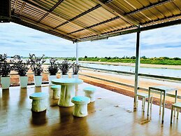 Nokhuuk's House at Rimkhong