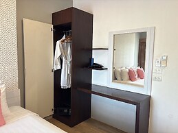 U Home Hotel