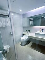 Champs Elysees Hotel