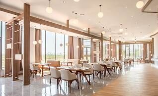 The QUBE Hotel & Suite Vientiane