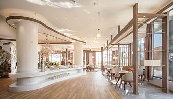 The QUBE Hotel & Suite Vientiane