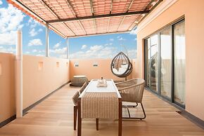 The QUBE Hotel & Suite Vientiane