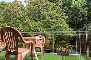 Guest House Kolibri Beach