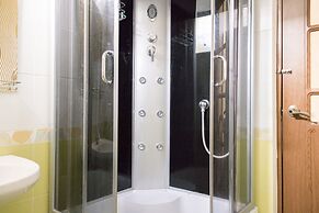 Guest House Kolibri Beach