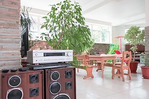 Guest House Kolibri Beach