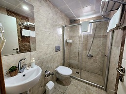 Karden Otel