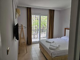 Moonlight Apart Hotel