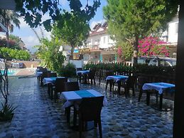 Moonlight Apart Hotel