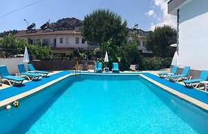 Moonlight Apart Hotel