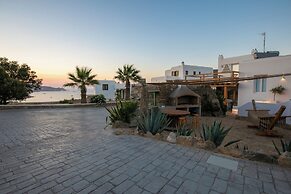 Levantes House Mykonos