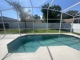 Esprit Oasis - Three Bedroom Home