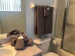 Esprit Oasis - Three Bedroom Home