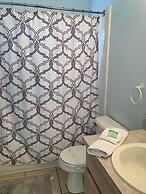 Esprit Oasis - Three Bedroom Home