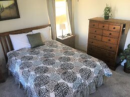 Berkeley Executive - Five Bedroom Home