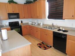 Berkeley Executive - Five Bedroom Home