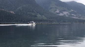 Frigon Suite - Waterfront