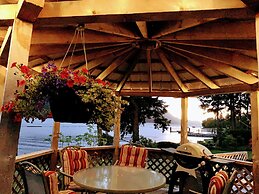 Frigon Suite - Waterfront