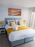 LT Grove Apartment - Stratford