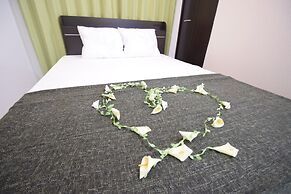 Clio Court Namba East