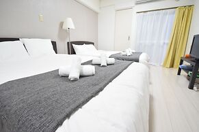 Clio Court Namba East