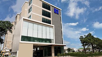 B2 Phitsanulok Premier Hotel