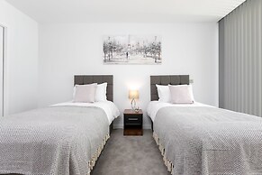 LT Greenwich 3 Bed Townhouse