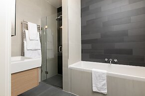 LT Greenwich 3 Bed Townhouse