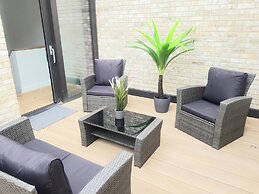 LT Greenwich 3 Bed Townhouse