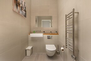 LT Greenwich 3 Bed Townhouse