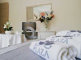 Bed & Breakfast Plaza