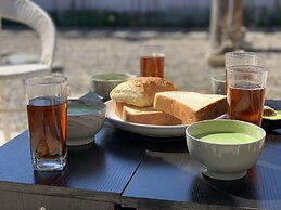 B&B  under  GreatWall