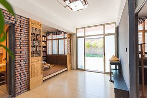 B&B  under  GreatWall