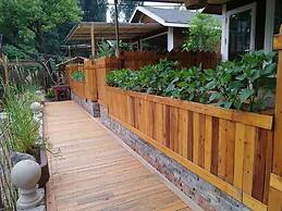 B&B  under  GreatWall