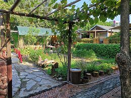 B&B  under  GreatWall