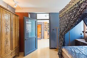 B&B  under  GreatWall